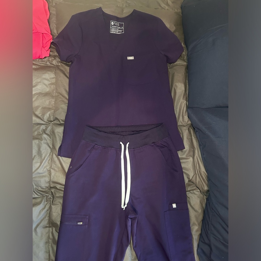 FIGS SCRUB SET XS Top /S pant